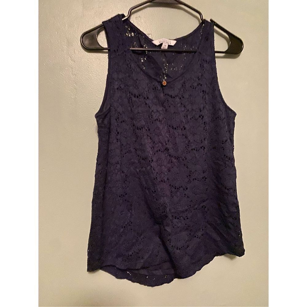 Ellen Tracy Co Women’s Tank Top Blouse Navy Lace Sleeveless Gold Button M - Picture 2 of 6